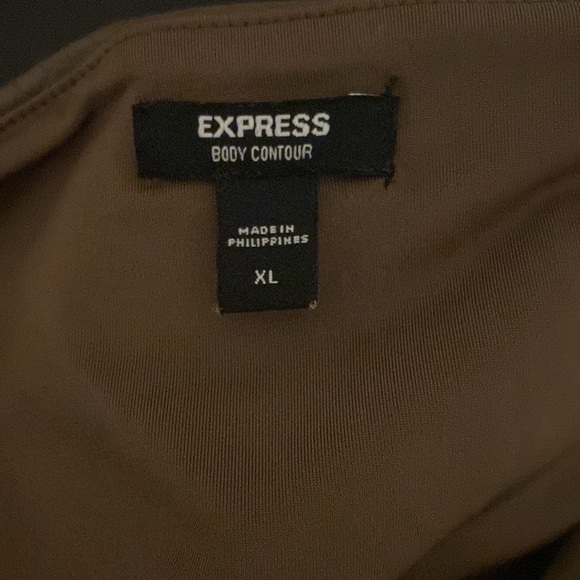 Express Body Contour Faux Leather Corset Cropped Top - Picture 3 of 3